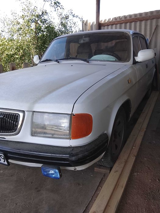 Автомобиль Волга 3110