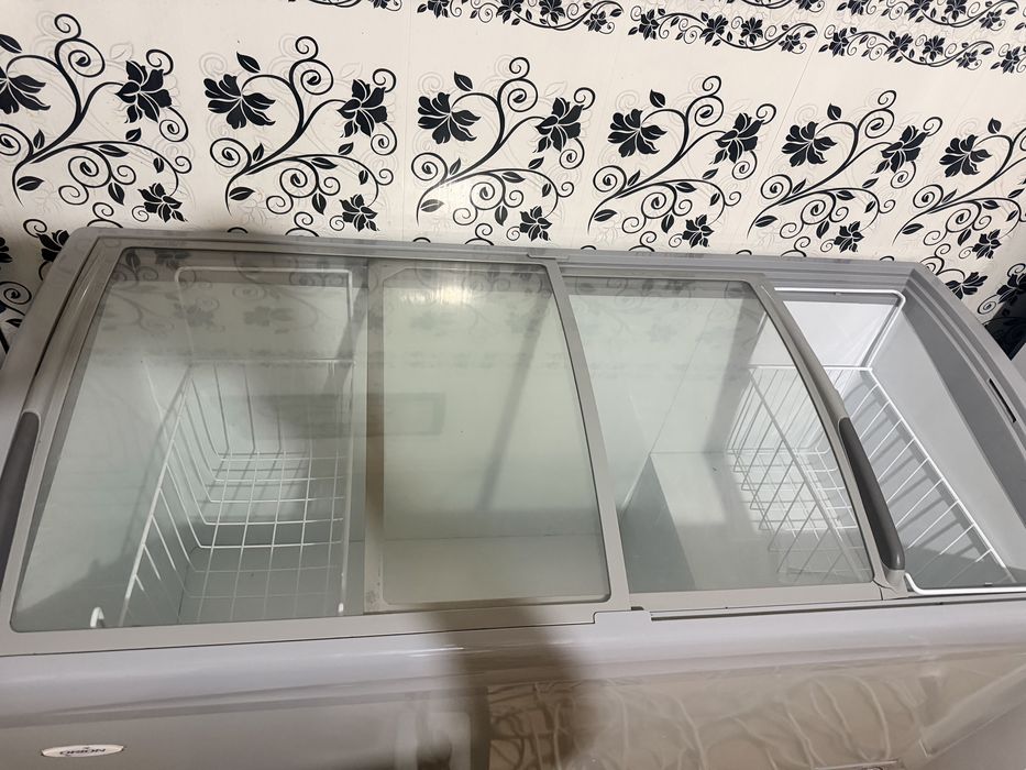 Продам Морозильник