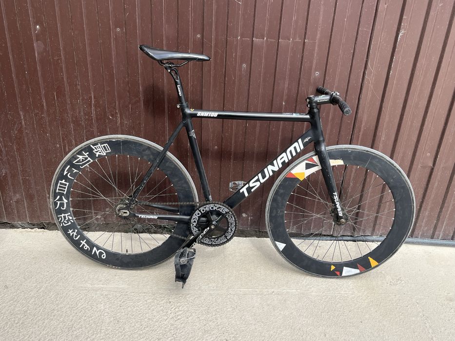 Фикс Tsunami snm100 черный