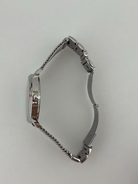 Ceas Guess argintiu