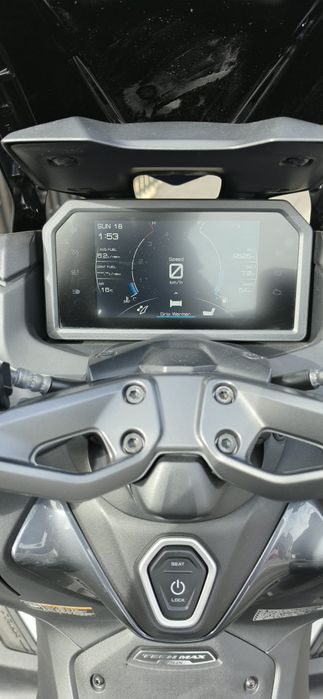 Yamaha Tmax T max Tech 560