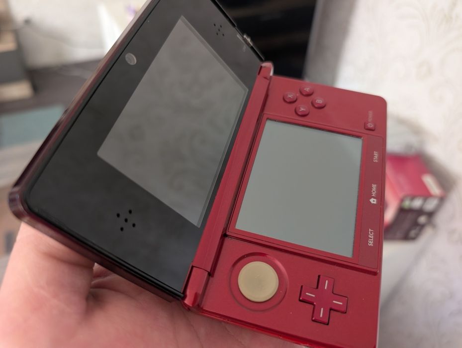 Nintendo 3ds old
