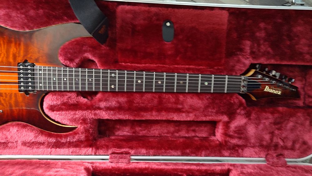 Японска китара Ibanez RGT 320Z