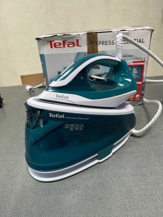Парна ютия / Парогенератор Tefal Express Essential SV6115 , 2200W