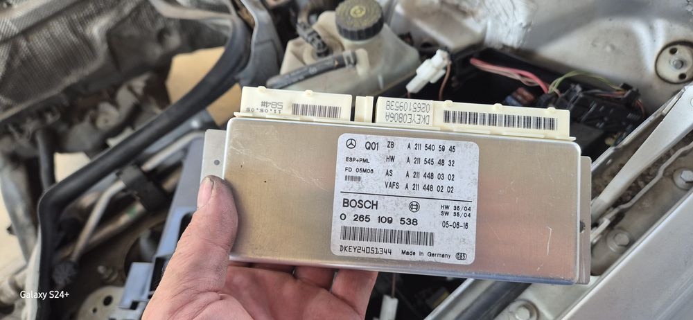 Мерцедес w211 е класа 3.2 на части