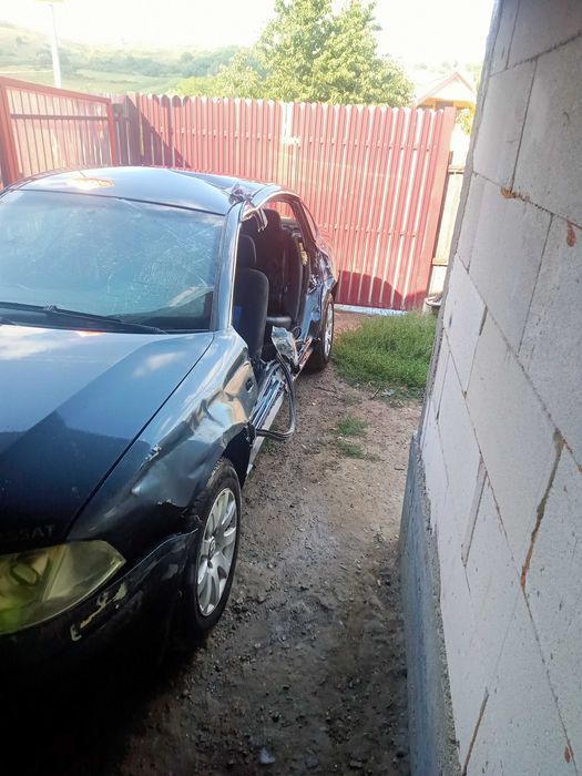 VOLKSWAGEN Passat 2004 — imagine 3