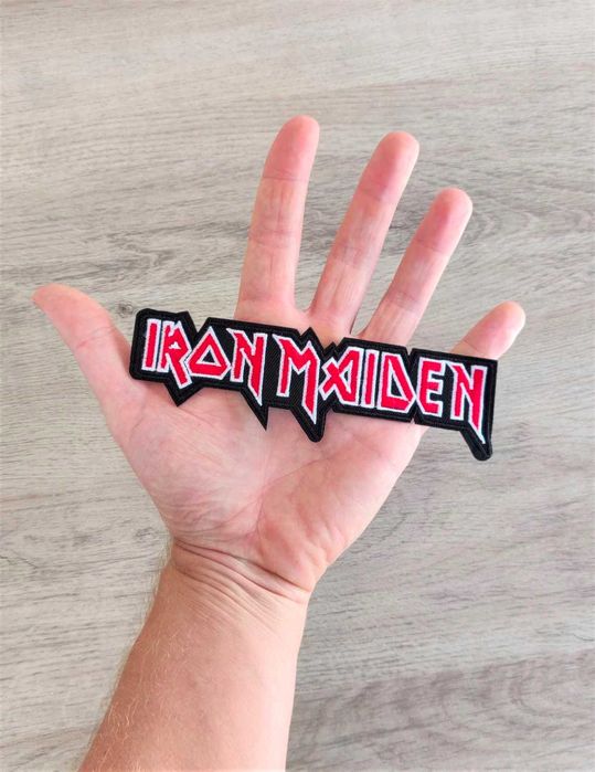 Стари нашивки на рок и метъл групи