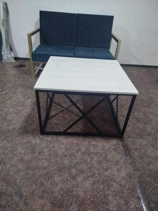 Jurnalniy stol loft mebel