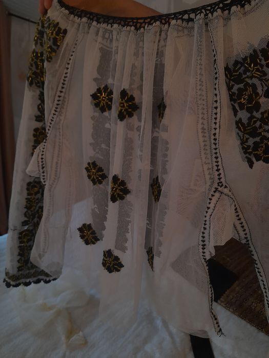 Costum național tradițional