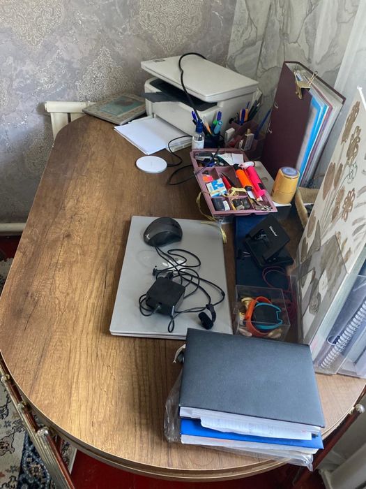 Кухонный стол …..