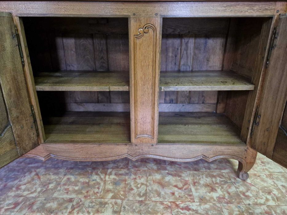 Контрабюфет дресоар от масивен бял дъб