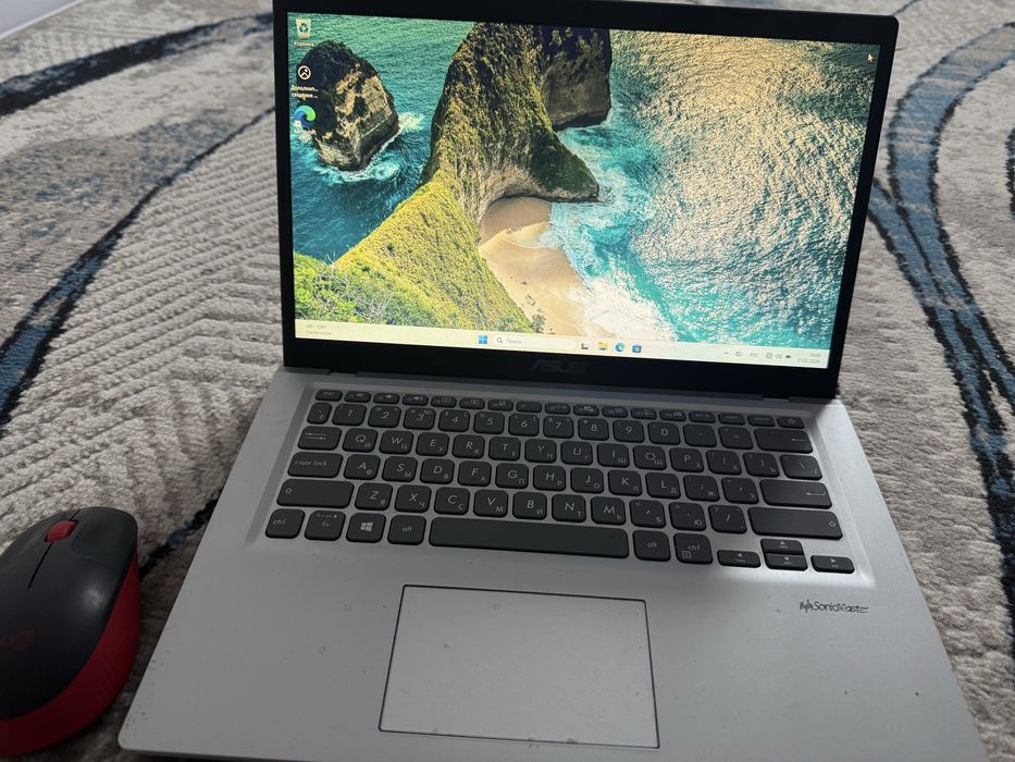 Ноутбук ASUS Core i5