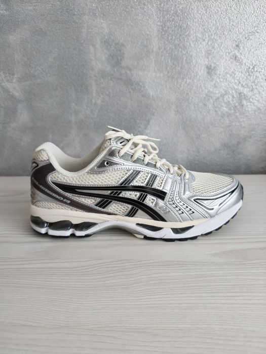 Asics gel kayano 14 cream/black 42.5 EU