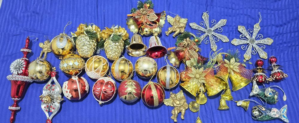 Продаю елочные игрушки