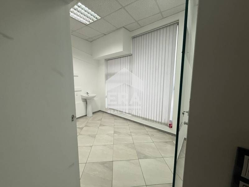 Търговско помещение/студио в жк ЛК Тракия град Варна