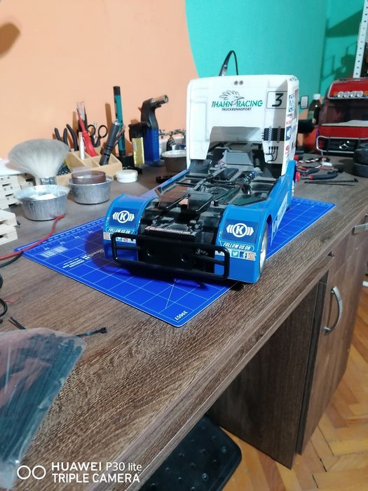 Vand automodel tamiya MAN HAHNRACING.