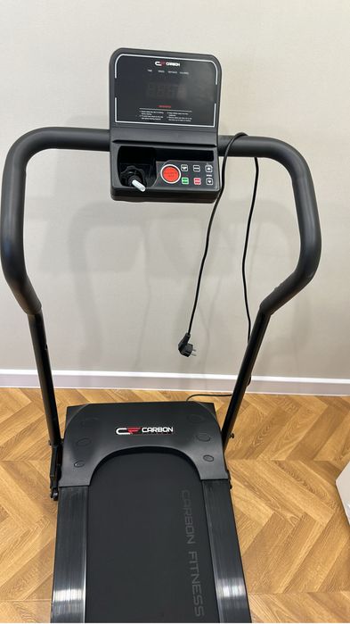 Продам беговую дорожку