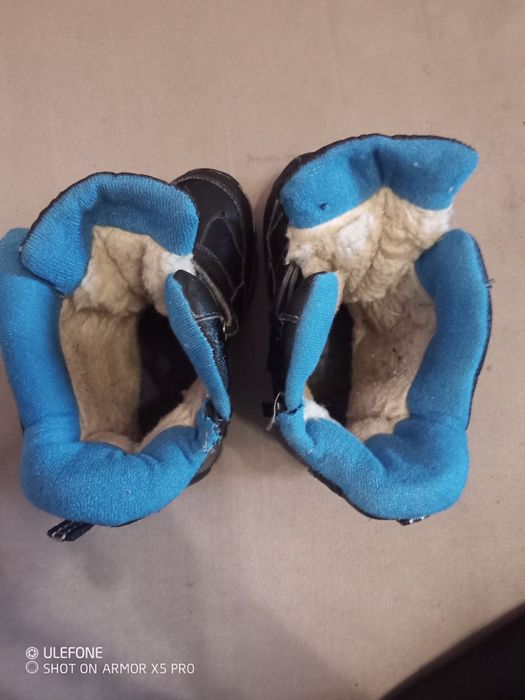 Зимни боти за момче