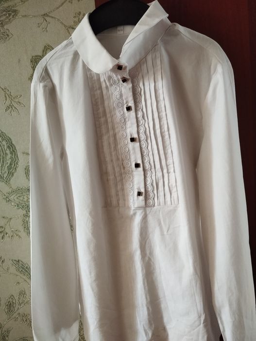 Блузки школьные 4,5,6 класс