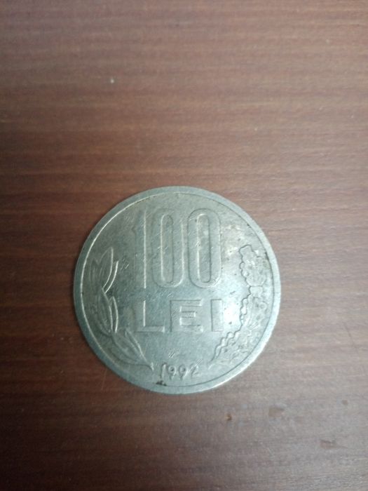 Vand monede 100 lei ( citeste descrierea) Chipul lui Mihai Viteazul