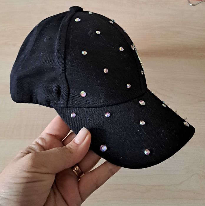 Новая кепка для девочки.