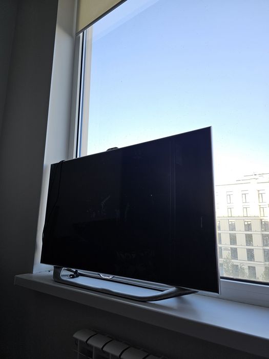 Продаётся телевизор Samsung Smart TV