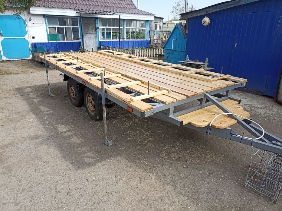 Пчелоплатформа  для легковой  машины