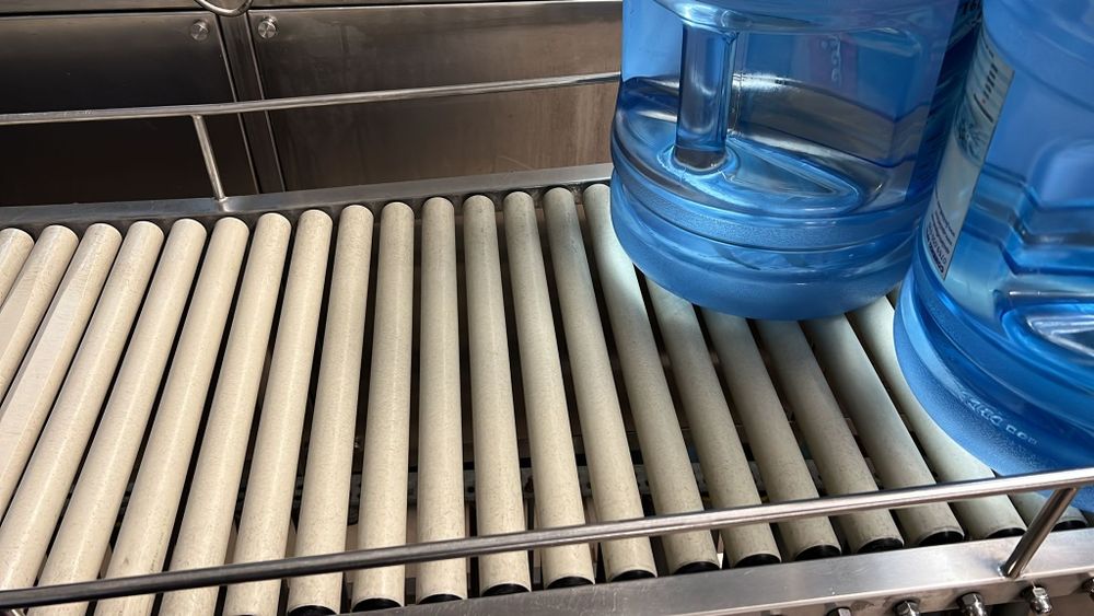 Masa cu role pentru transporta colete diverse materiale profile pvc