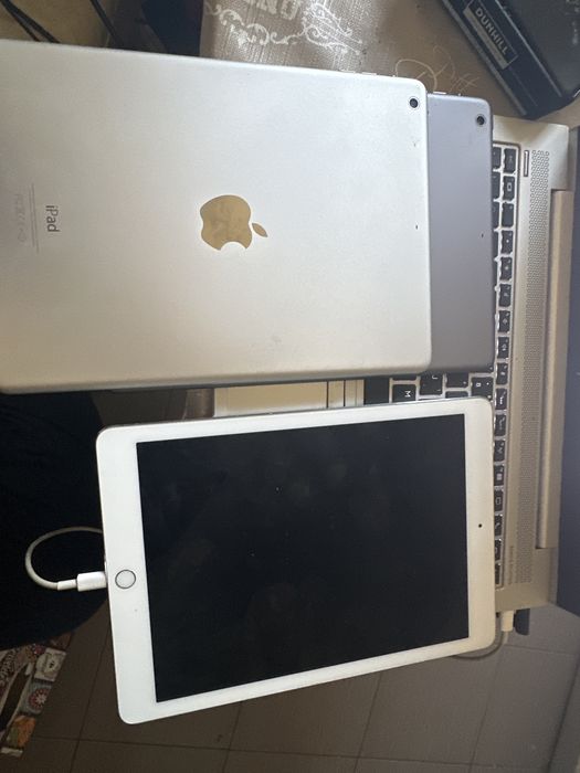 ipad air gen1 si 2  /16