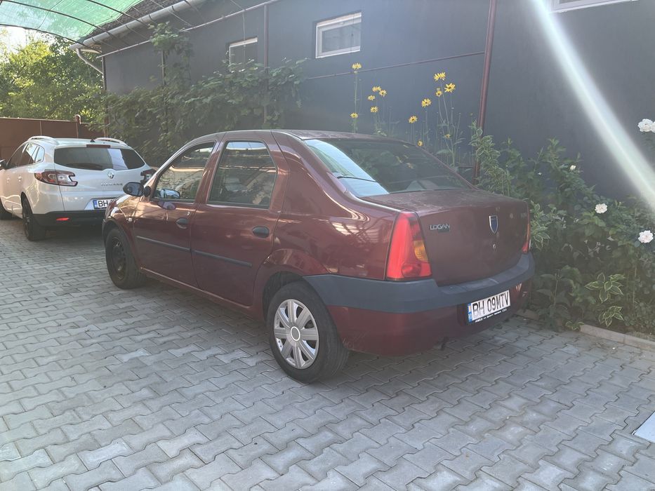 Vând Dacia Logan 1.4
