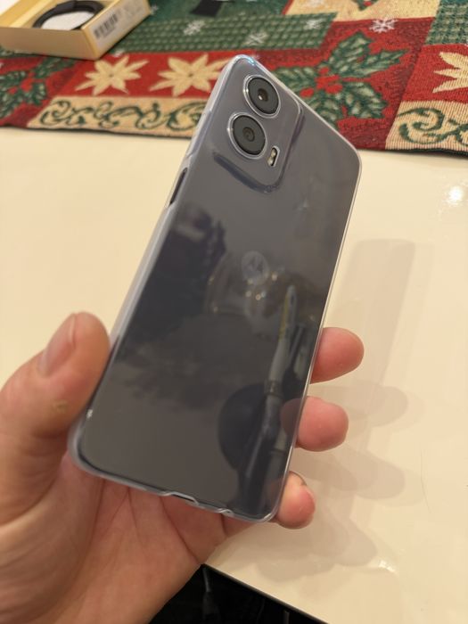 Samsung A16 Motorla g35