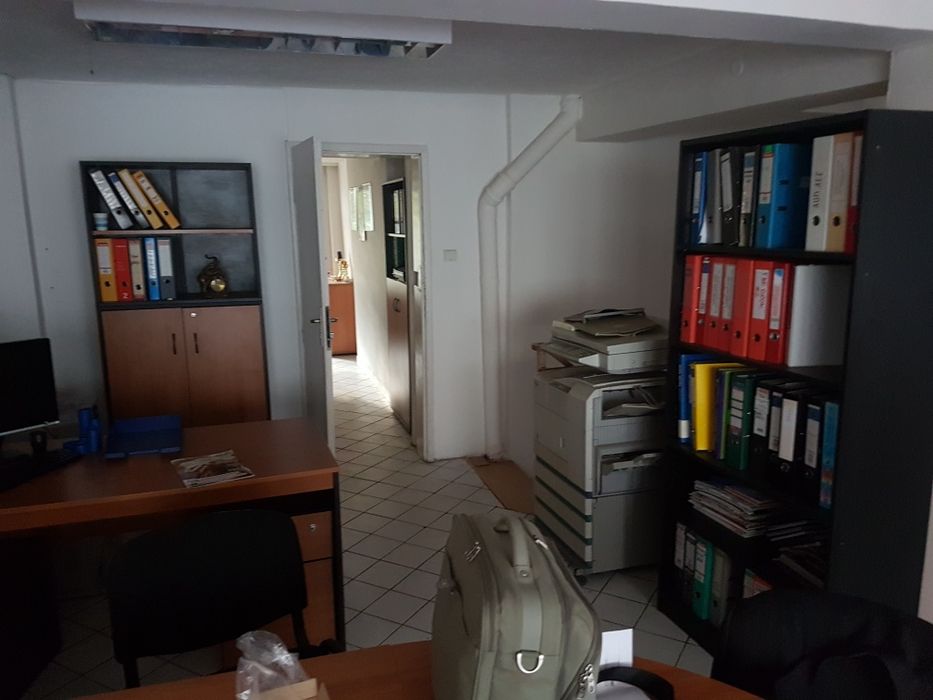 Бюра и офис столове