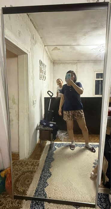 Шкаф и кровать почти даром