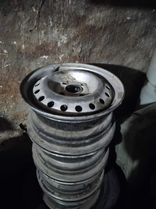 Диски размер 13 .