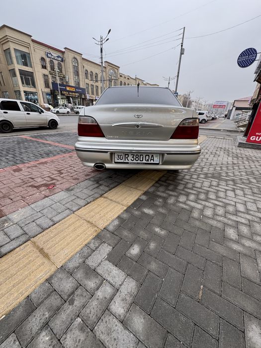 Нексия сотилади