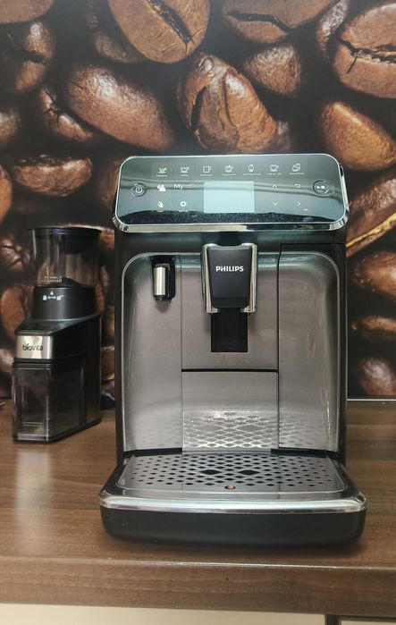 Espressor automat Philips Seria 4300 EP4349/70, sistem LatteGo