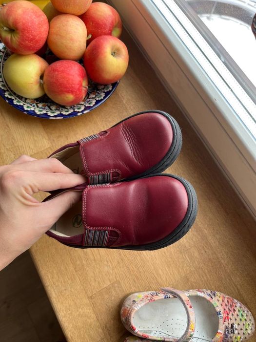 Лоферы на девочку р. 27 Naturino( Италия)