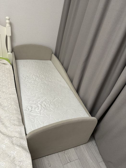 Продаем детскую кровать 160*80