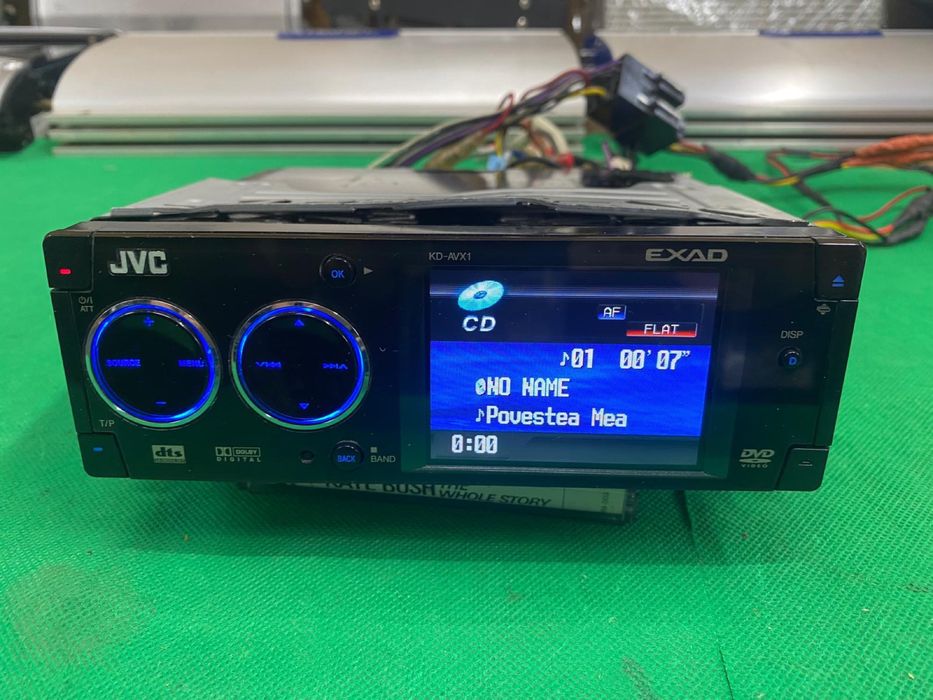 CD/Dvd player auto JVC KD AVX 1