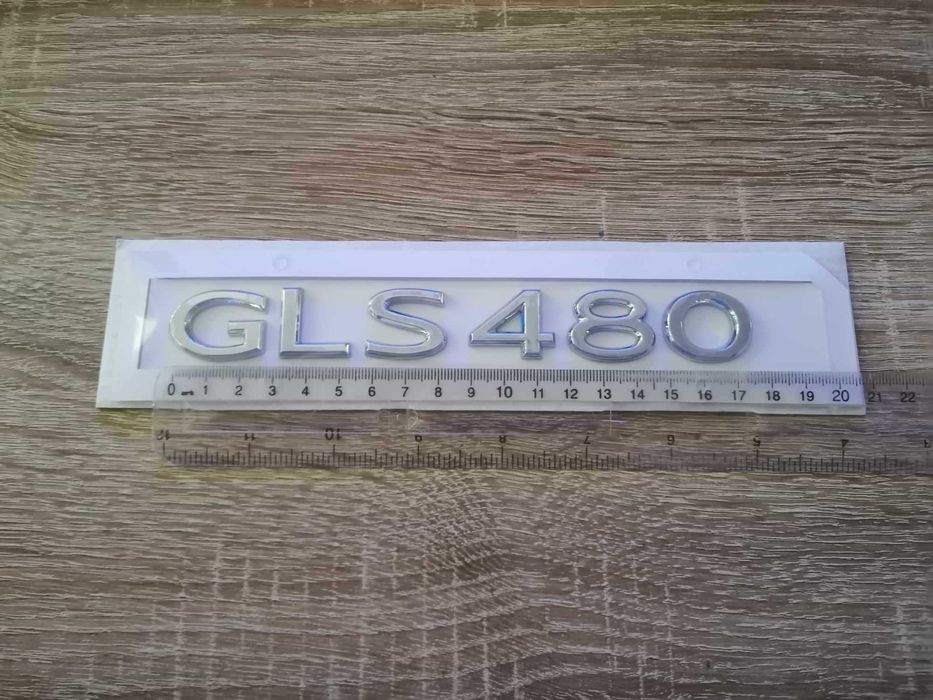 сребрист надпис нов стил Mercedes Benz GLS 480