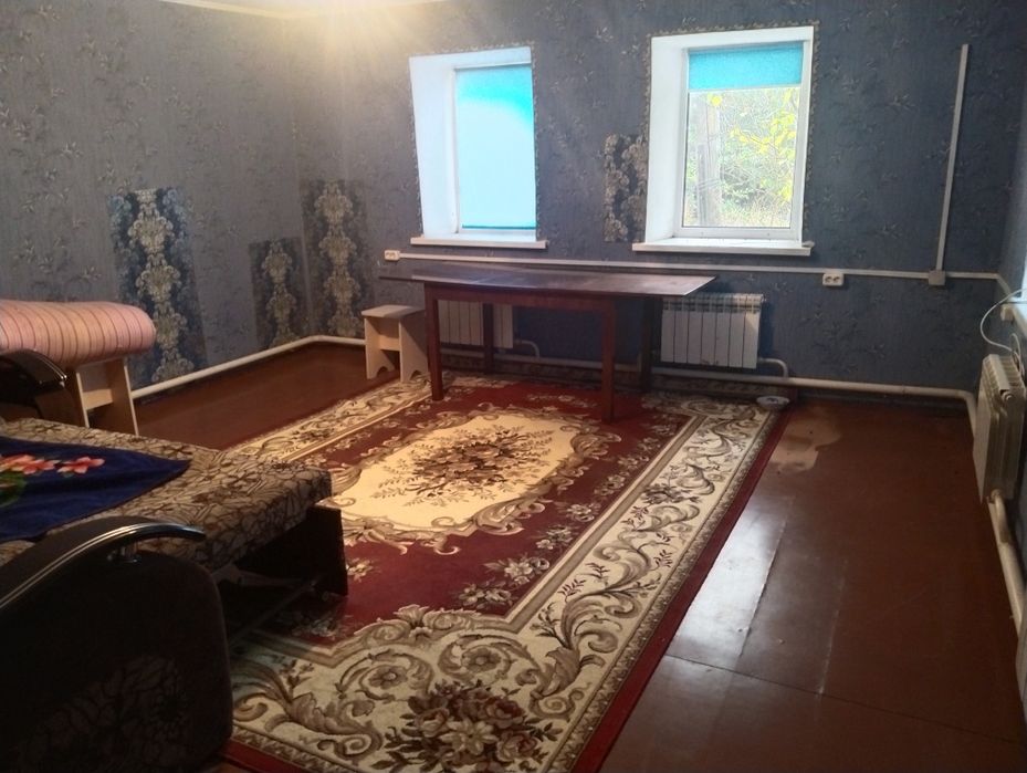 Продам дом в поселке Барбастау. Торг возможен