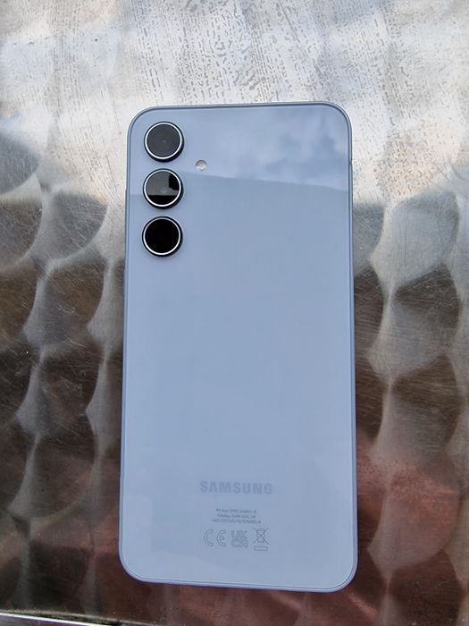 Телефон SamsungA35
