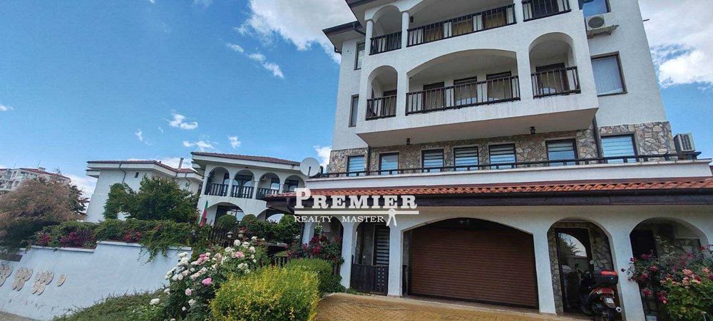 Продава се Тристаен апартамент в к.к. Слънчев бряг - 116 кв.м за 1225 €/кв.м - Снимка #20