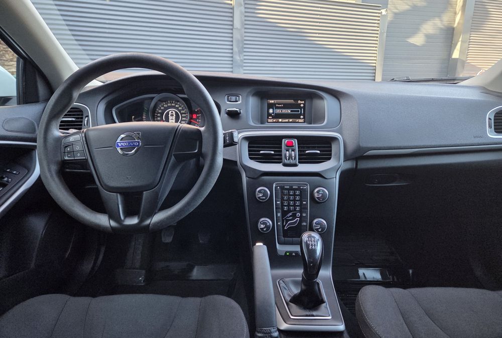 Volvo V40 D2 1.6D an 2014
