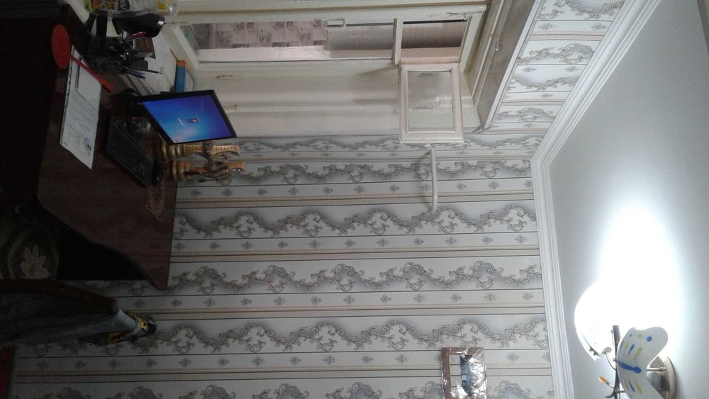 Коттедж зади ЦУМа