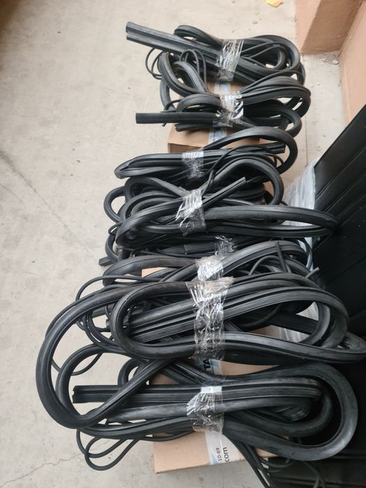 Авточасти за руски коли  ЛАДА .НИВА ЖИГУЛА МОСКВИЧ И ДРУГИ