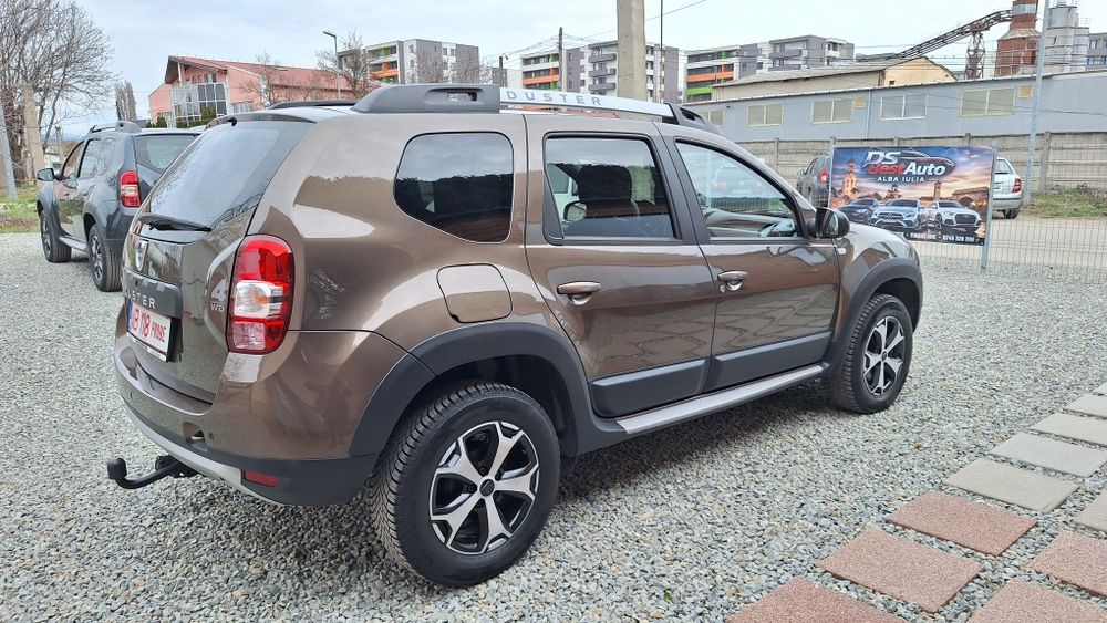 Dacia Duster 2017 4x4 1.5 Dci 110 CP Navi Cameră Senzori Încălzire