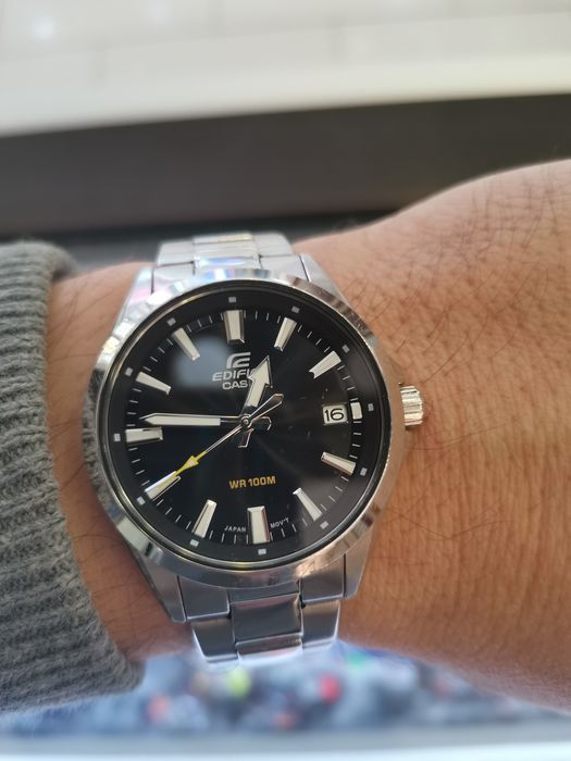 Ceas Casio Edifice EFV-100D-1AVUEF impecabil, cutie originala