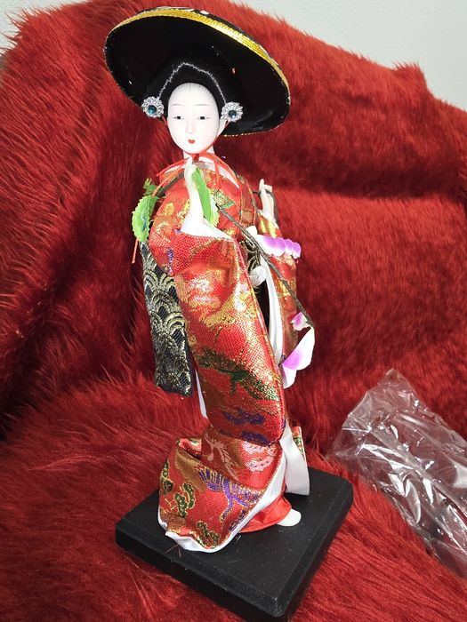 Японска кукла гейша и самурайски водач ръчна изработка.бр/ Japan doll