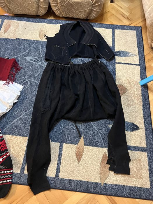 Автентична мъжка носия